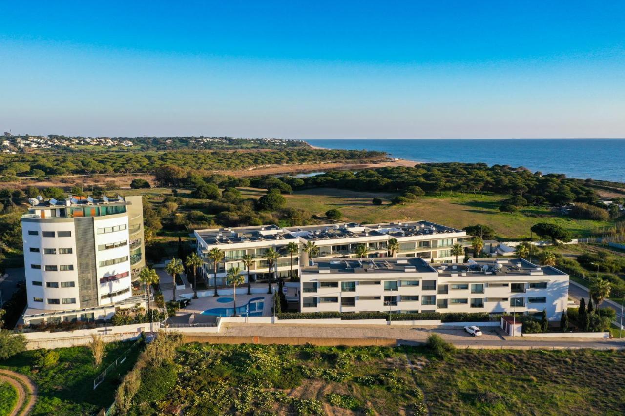 Cavalo Preto, Beach Resort Quarteira Buitenkant foto